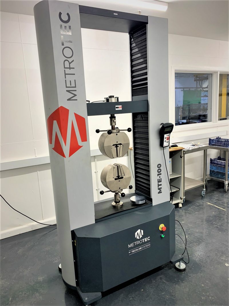 MTE-100 100 kN Universal Testing Machine